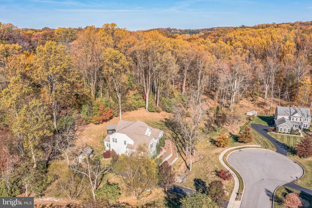 48 Butterworth Ct