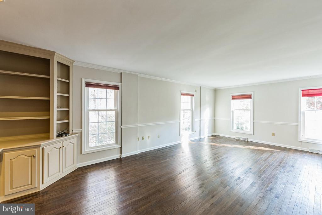 7 Brandywine Dr