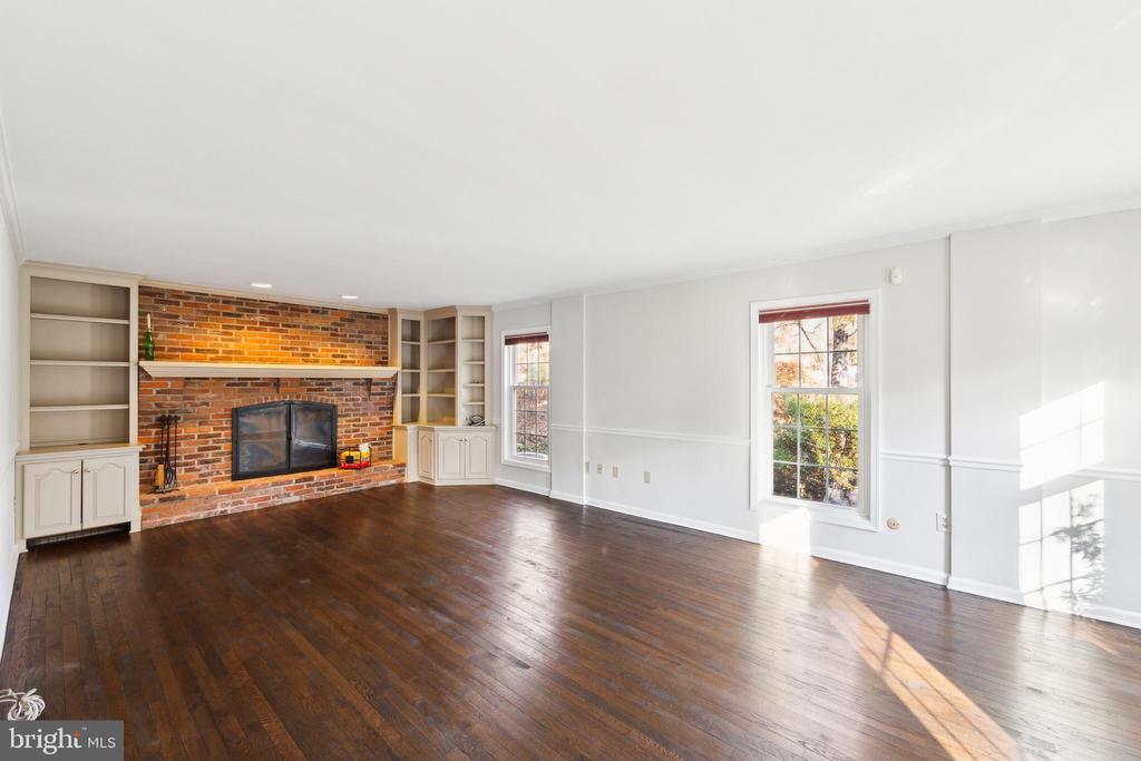 7 Brandywine Dr
