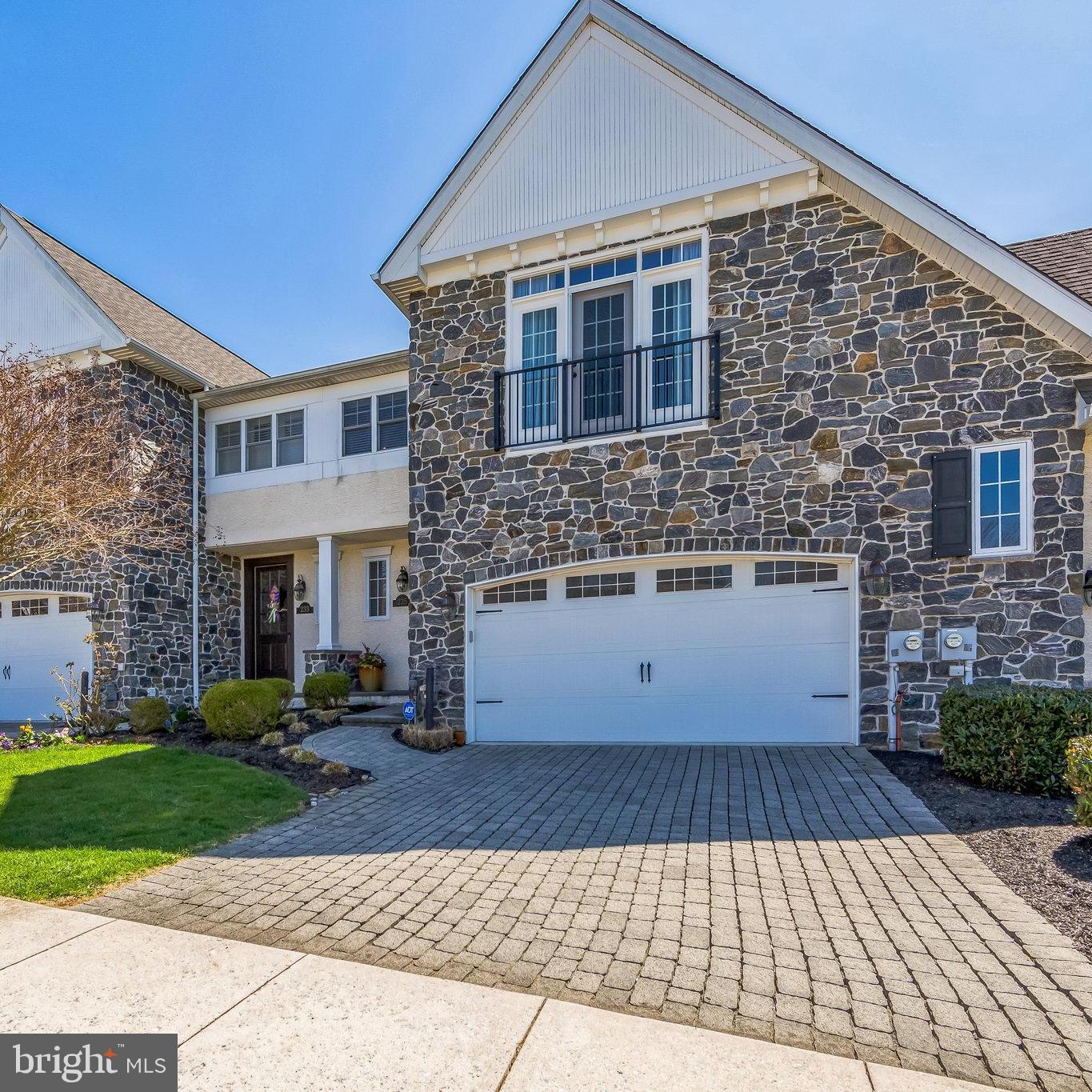 235 Caleb Dr #19