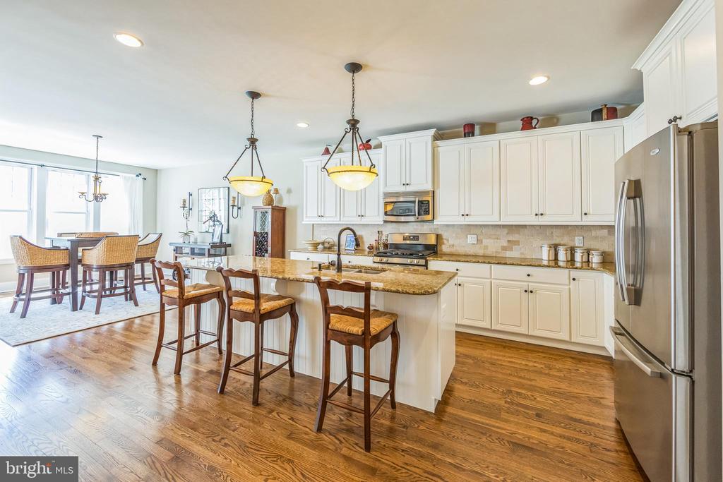 235 Caleb Dr #19