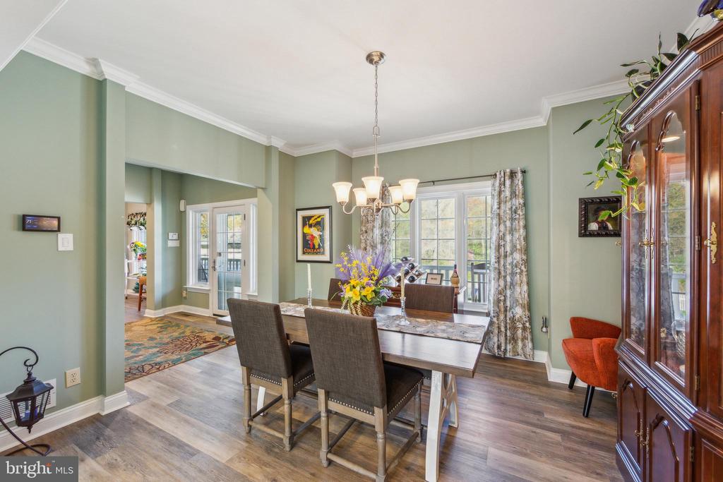 116 Windgate Dr