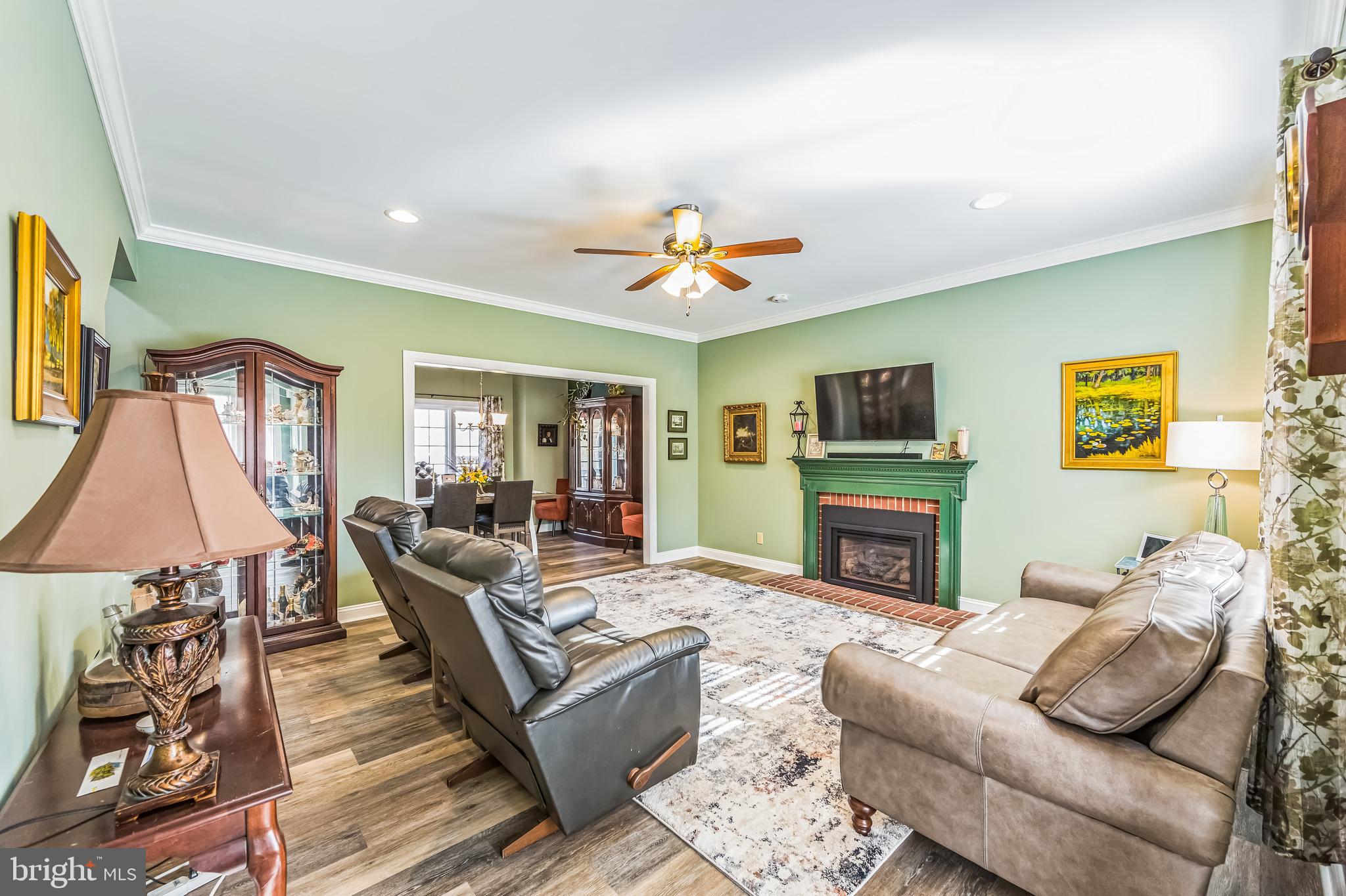116 Windgate Dr