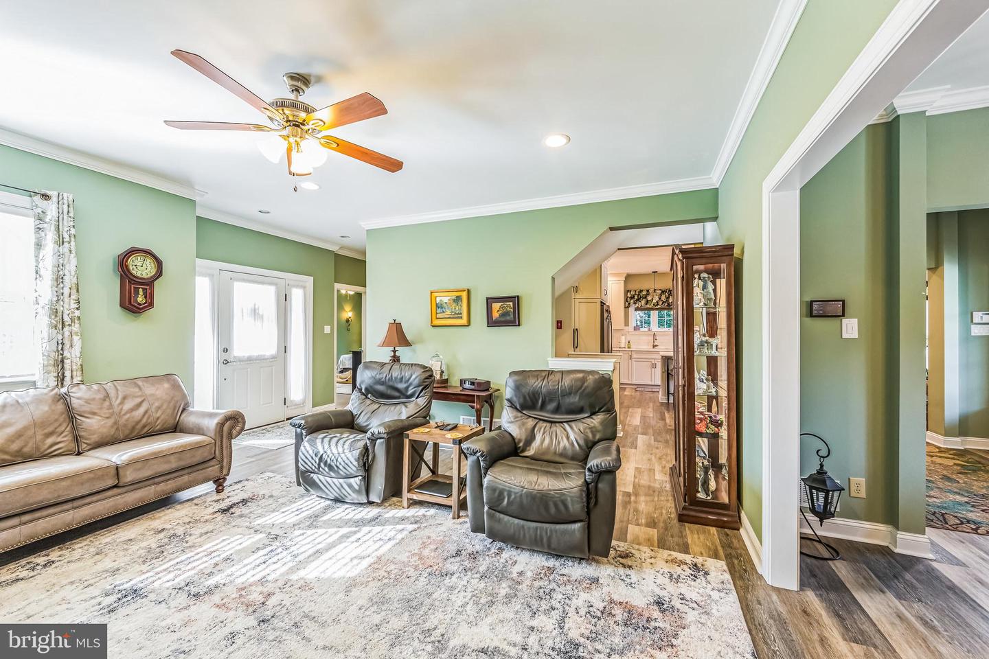116 Windgate Dr