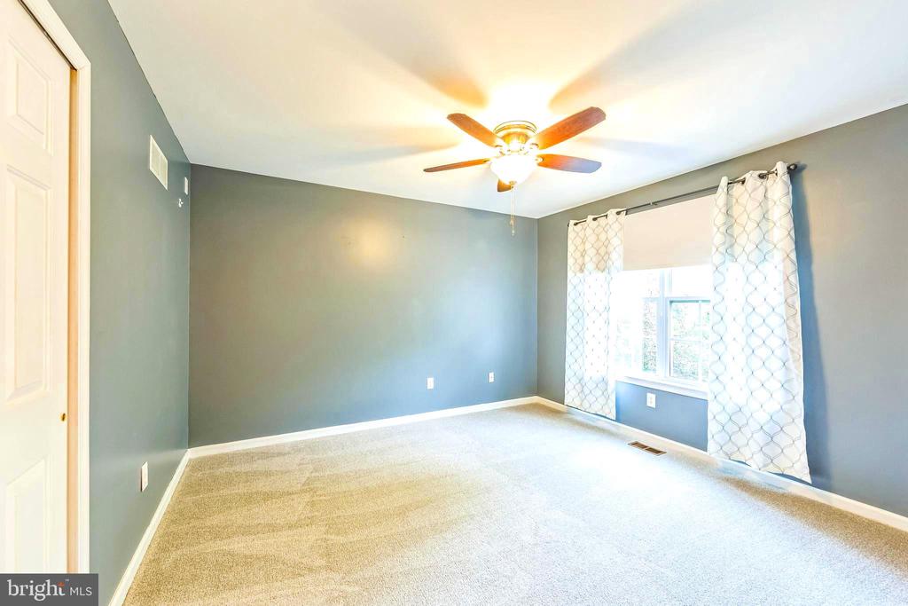 321 McFarland Dr