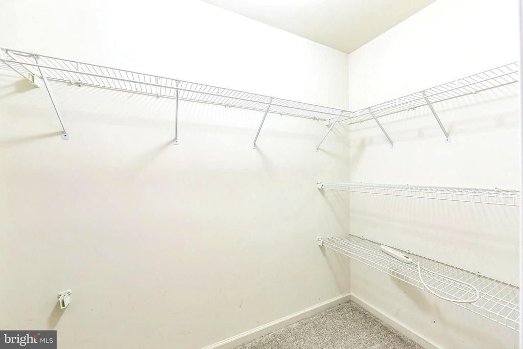 321 McFarland Dr