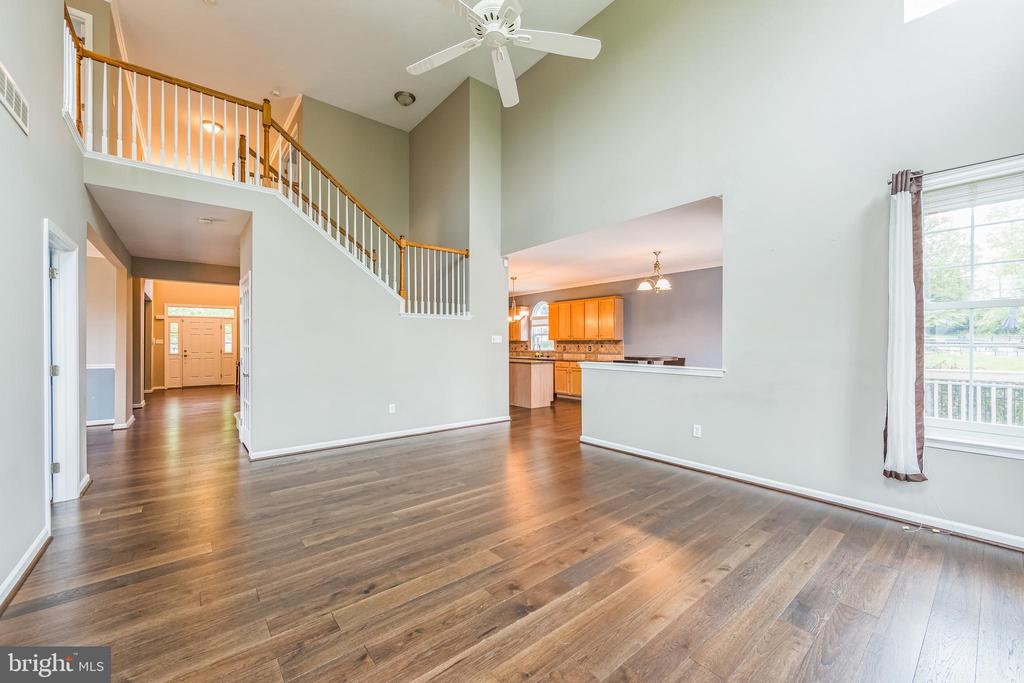321 McFarland Dr