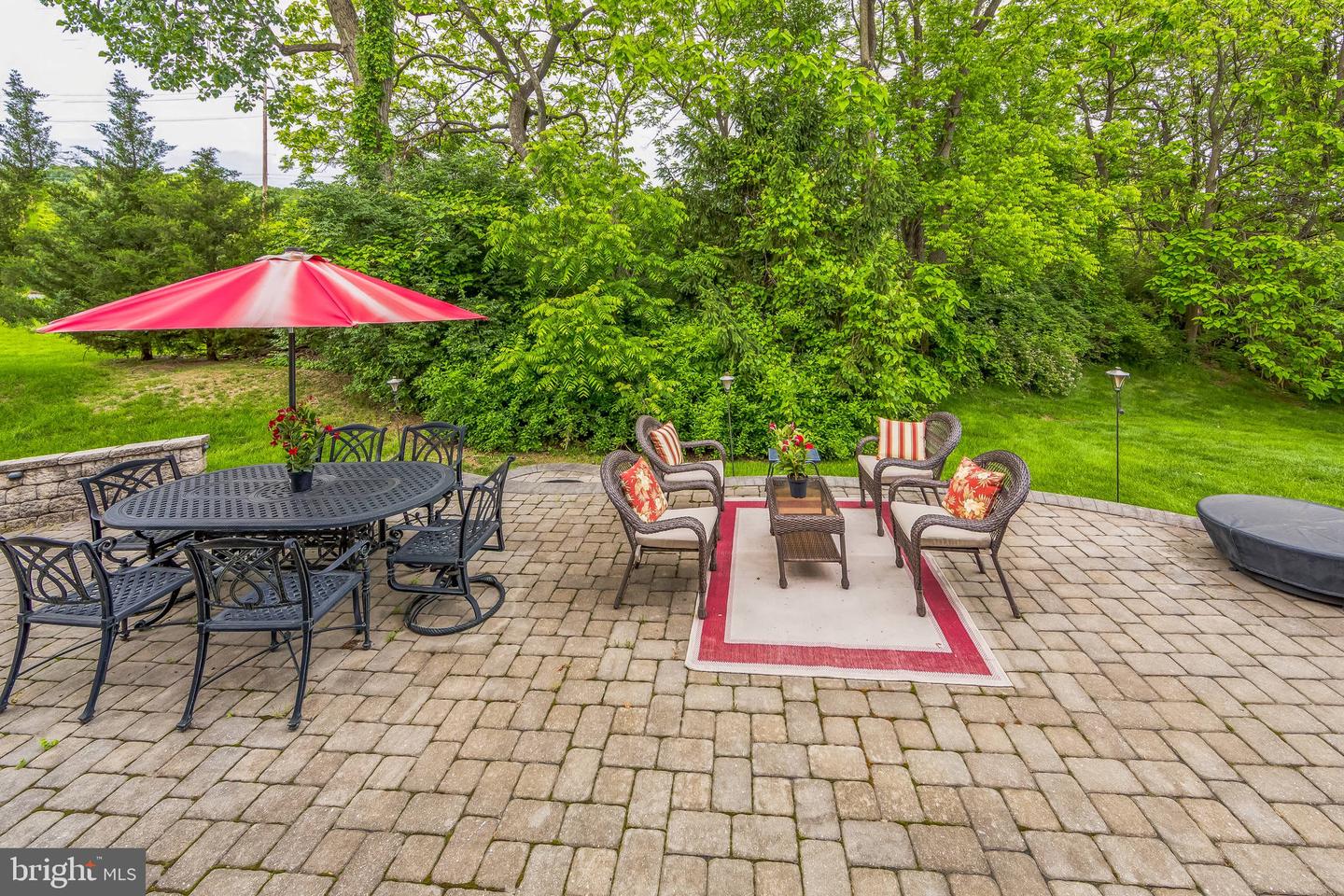 438 Bowen Dr