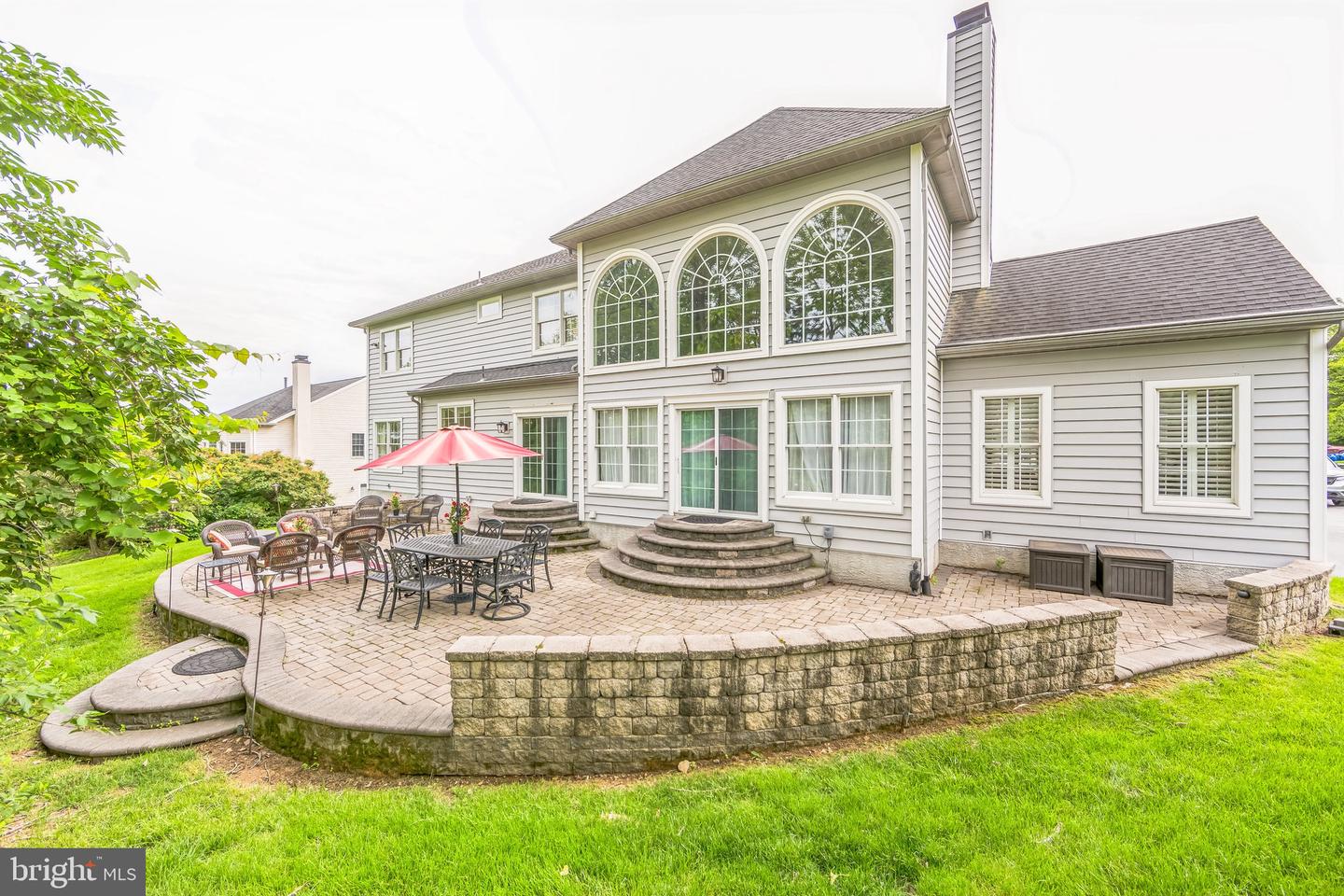 438 Bowen Dr