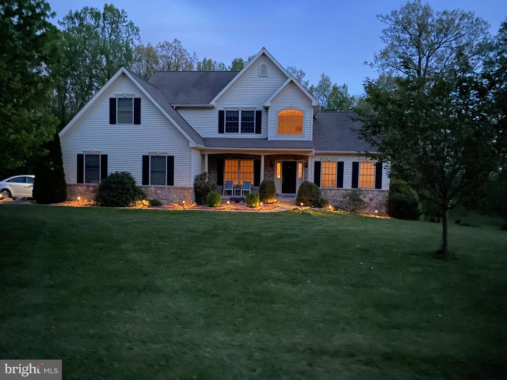109 Lindsays Way