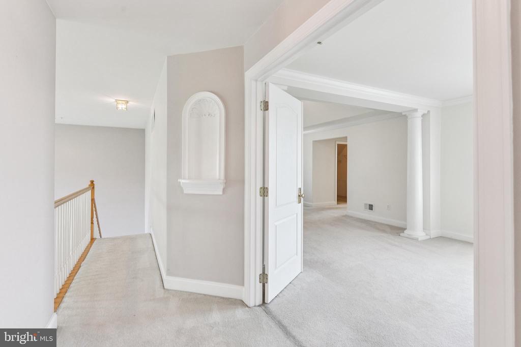 500 Preston Ct