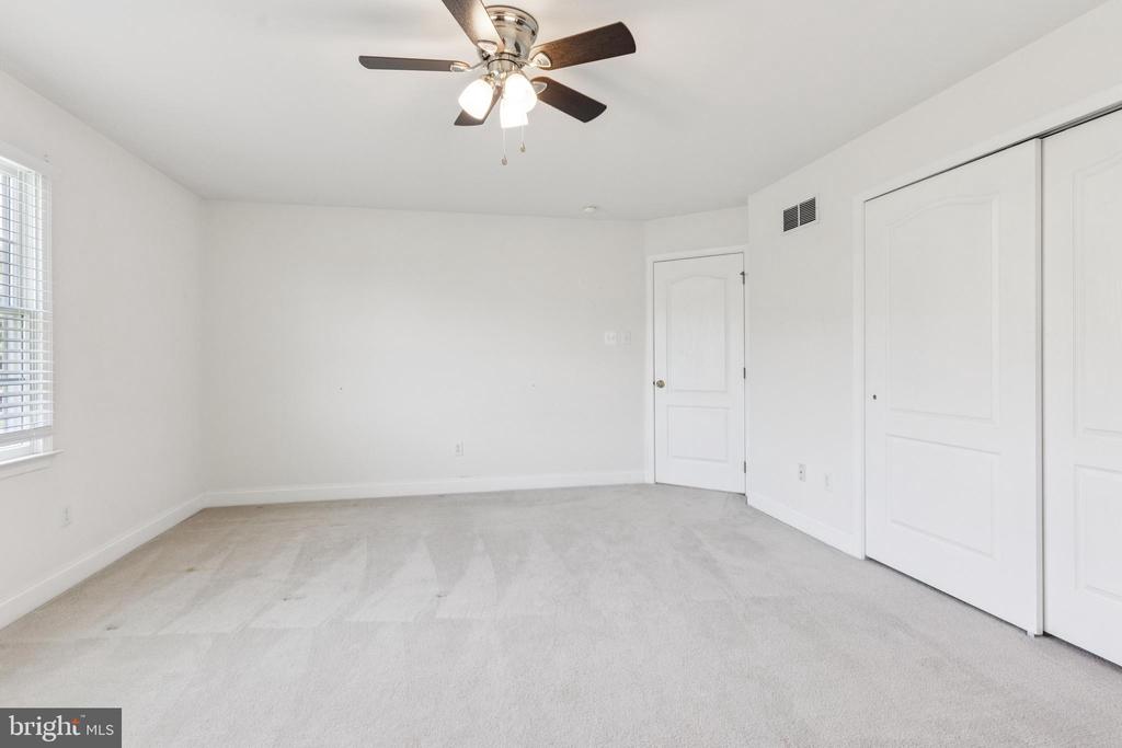500 Preston Ct