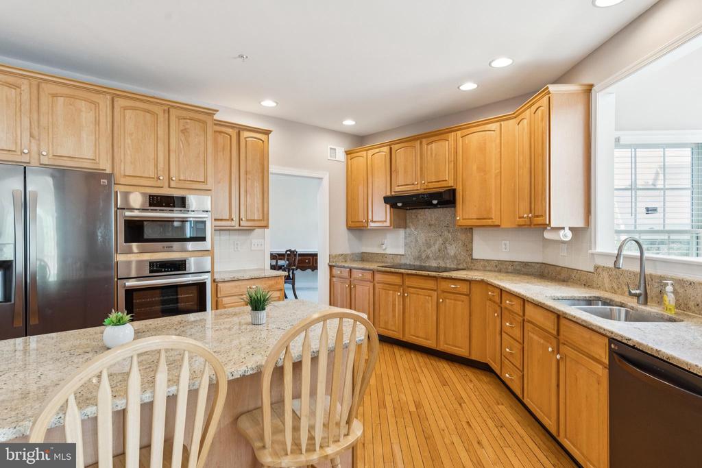 500 Preston Ct