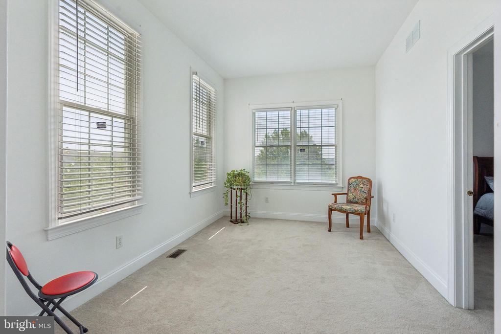500 Preston Ct