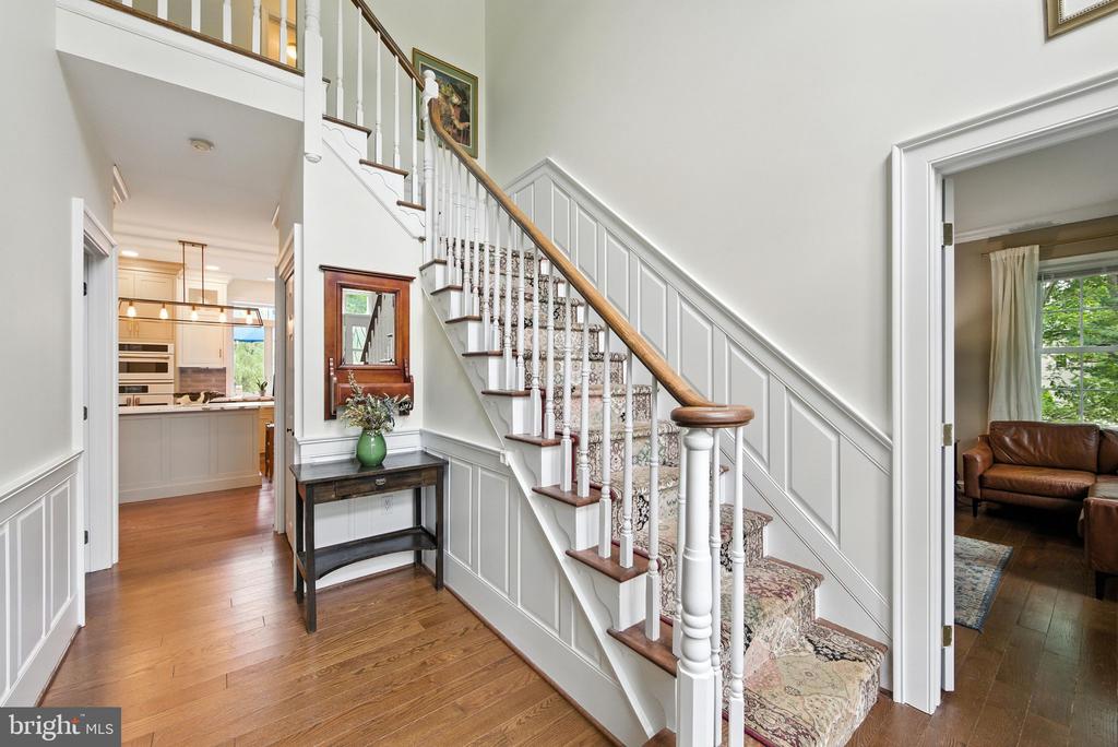 5 Yarmouth Ln