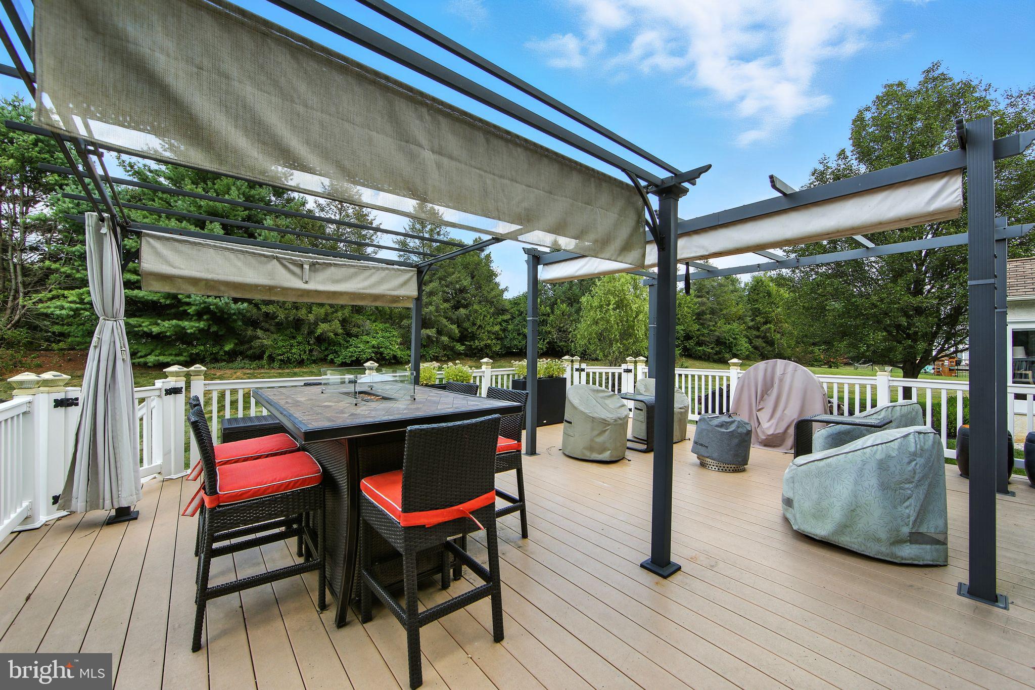 306 LANDERS COURT