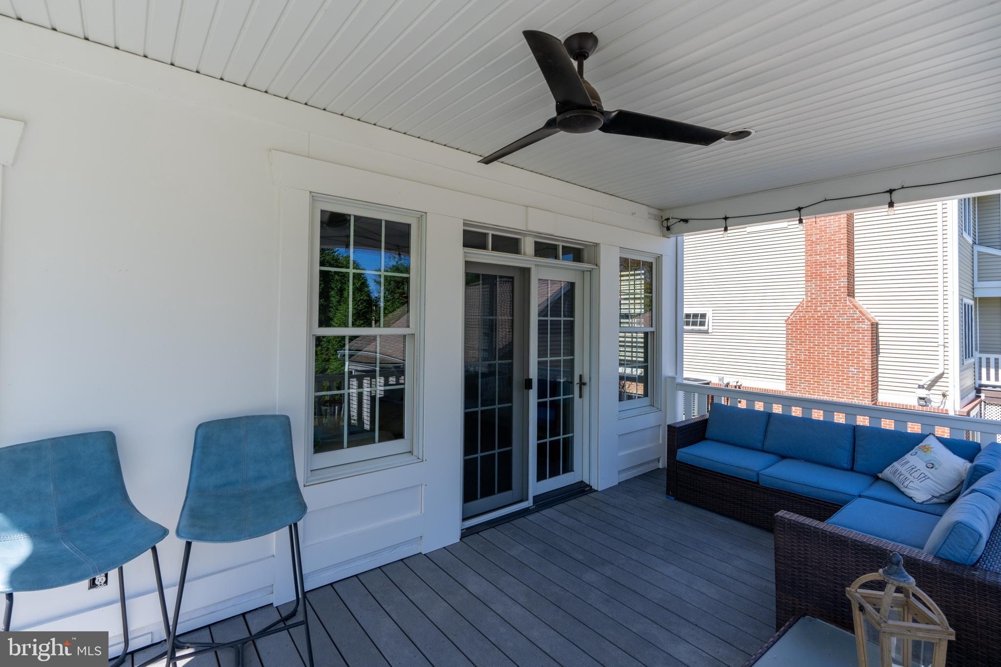 955 PINEHURST DRIVE