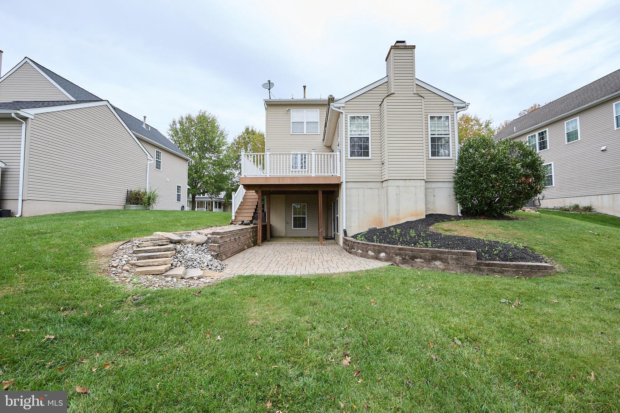 112 LINDLEY LANE