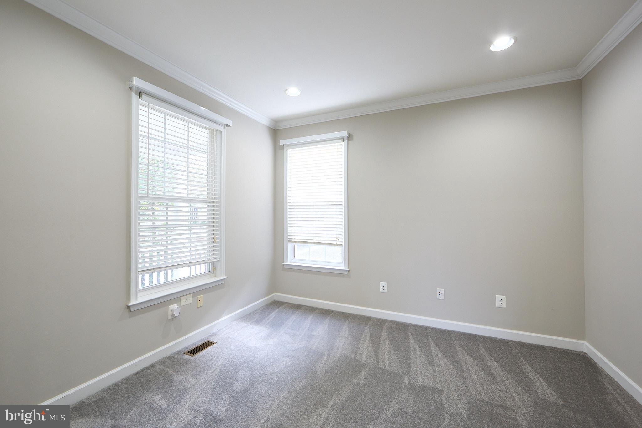112 LINDLEY LANE