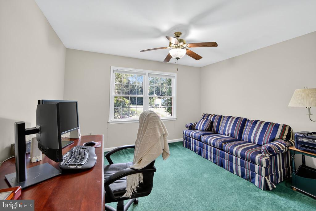 38 YARMOUTH LANE