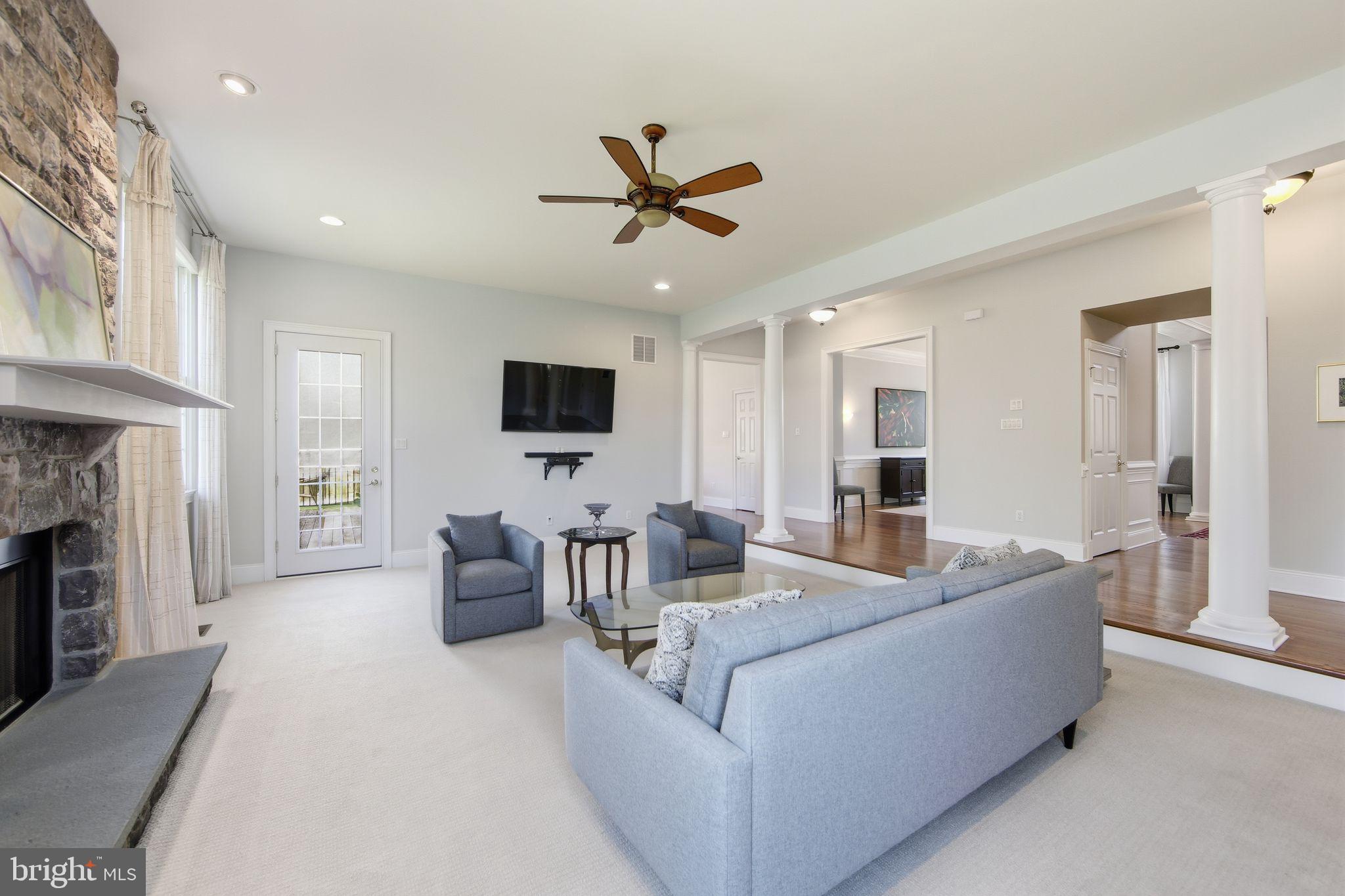 2114 FERNCROFT LANE