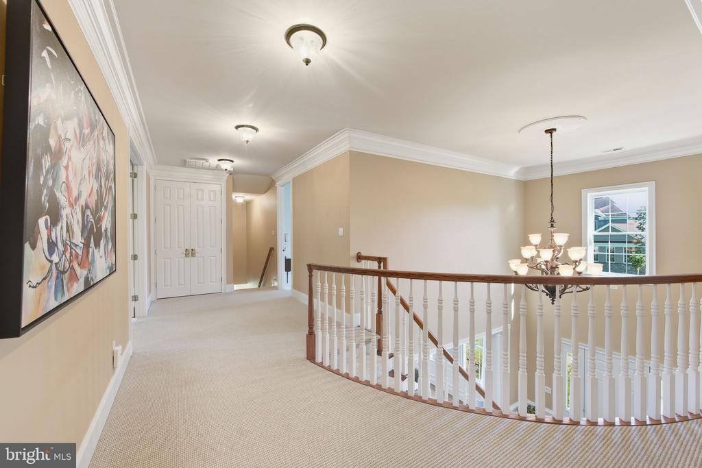 2114 FERNCROFT LANE