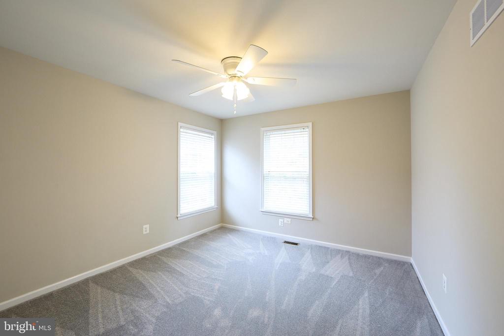 112 LINDLEY LANE