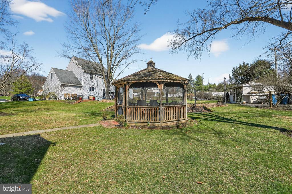 604 LORIENT DRIVE
