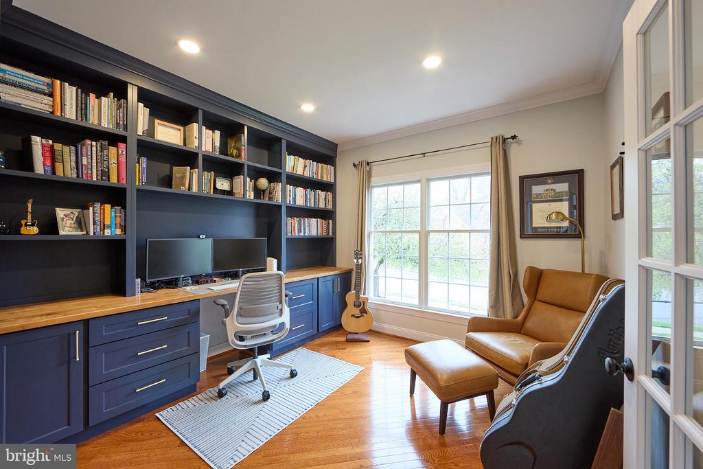 501 BENSON LANE