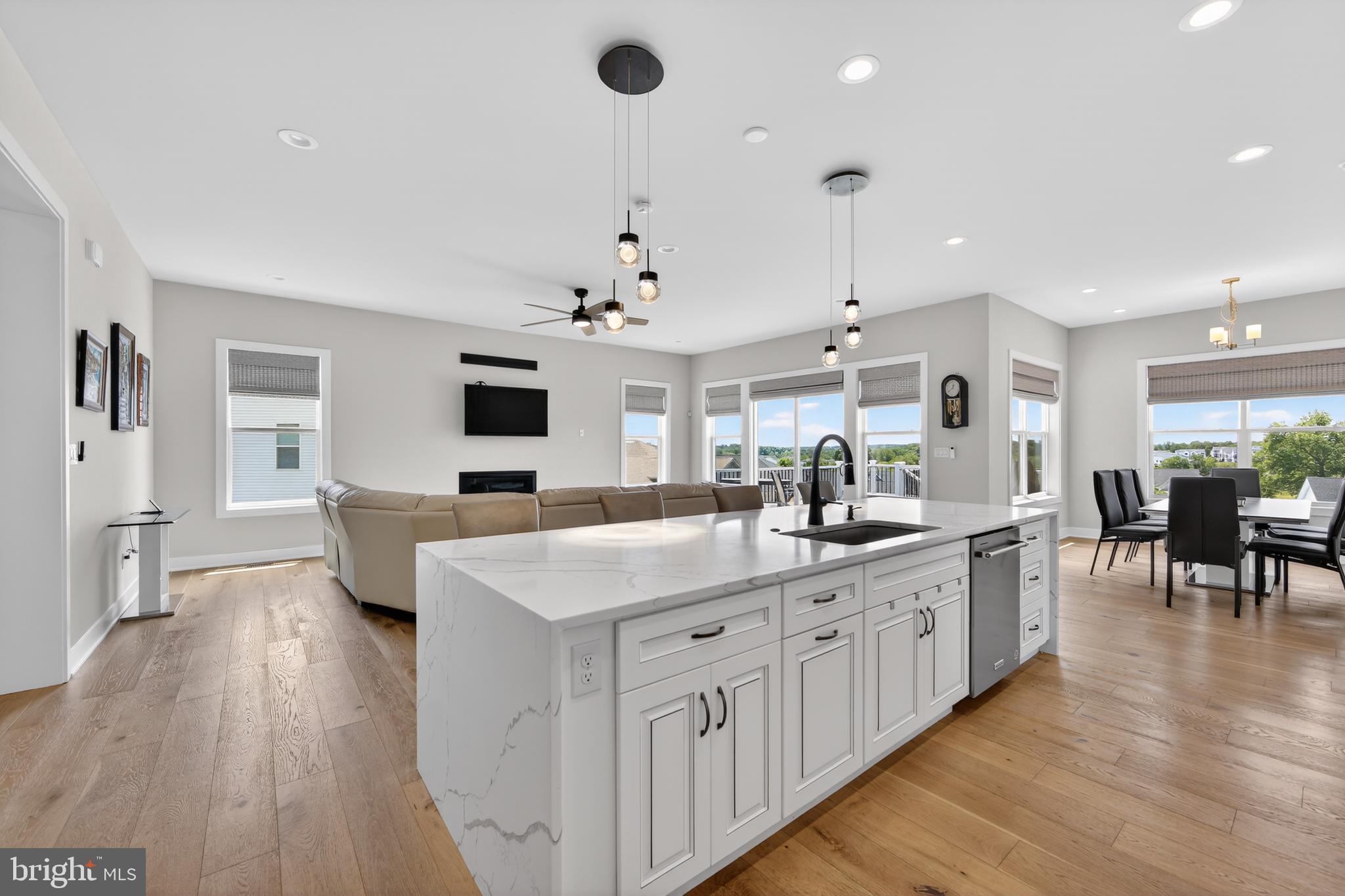 430 MUSTANG ROAD