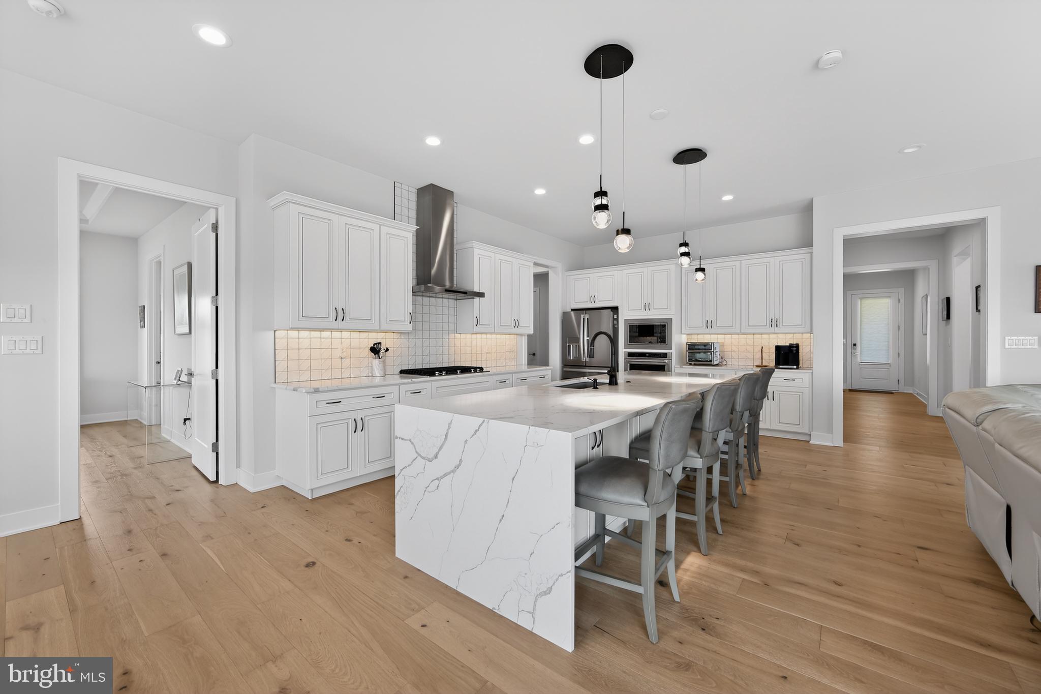 430 MUSTANG ROAD