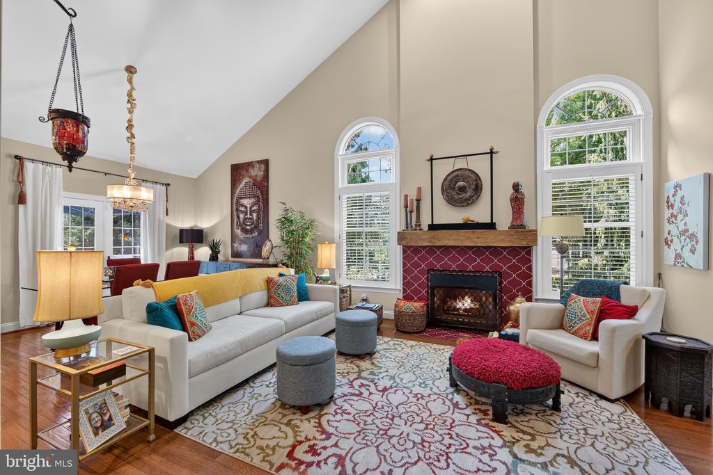 477 FAIRMONT DRIVE Unit: 236