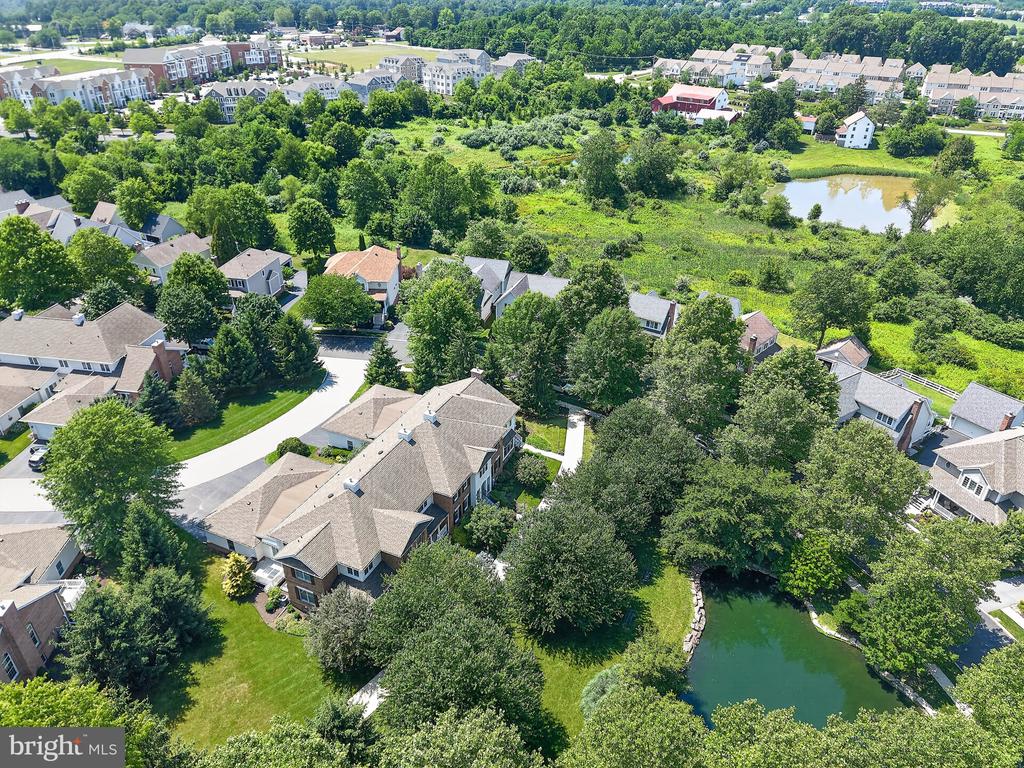 477 FAIRMONT DRIVE Unit: 236