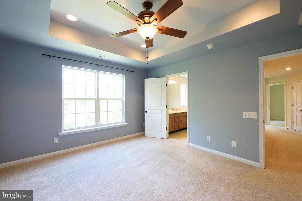 1937 CAVALIER LANE