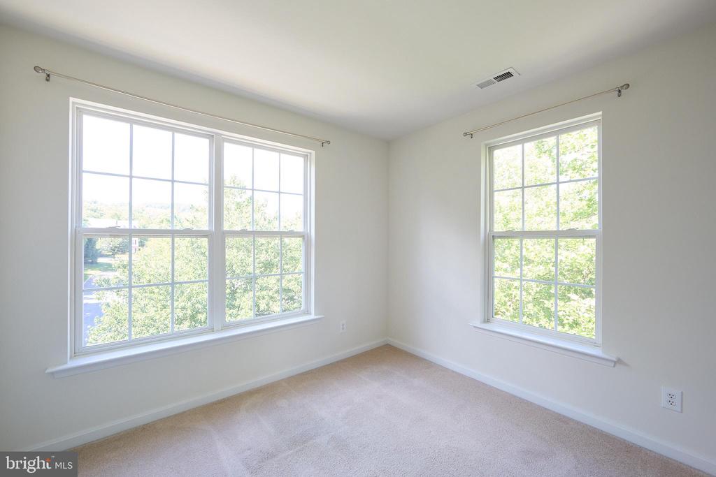 1937 CAVALIER LANE