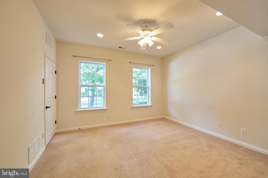 1937 CAVALIER LANE