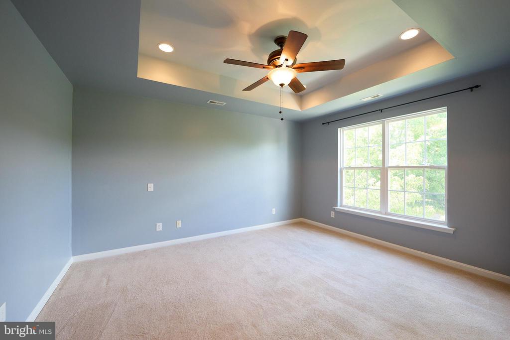 1937 CAVALIER LANE