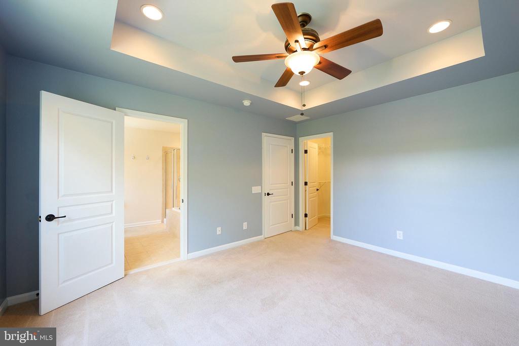 1937 CAVALIER LANE