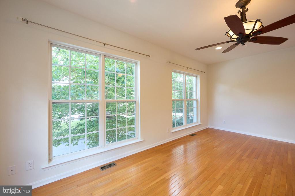 1937 CAVALIER LANE