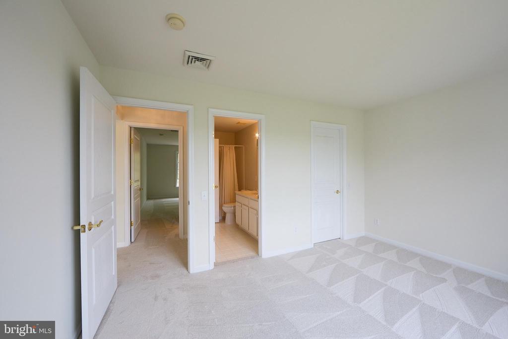 184 MAGNOLIA DRIVE