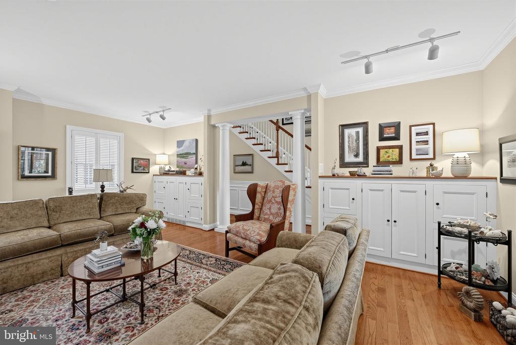 309 SUNDANCE DRIVE