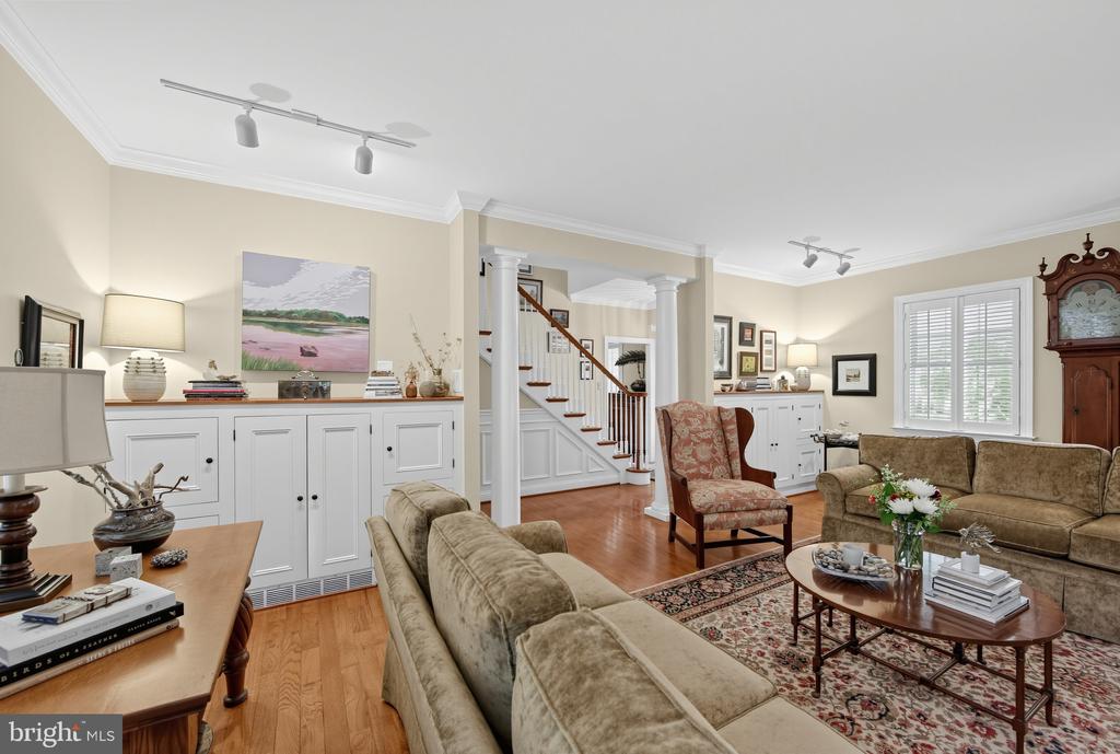 309 SUNDANCE DRIVE