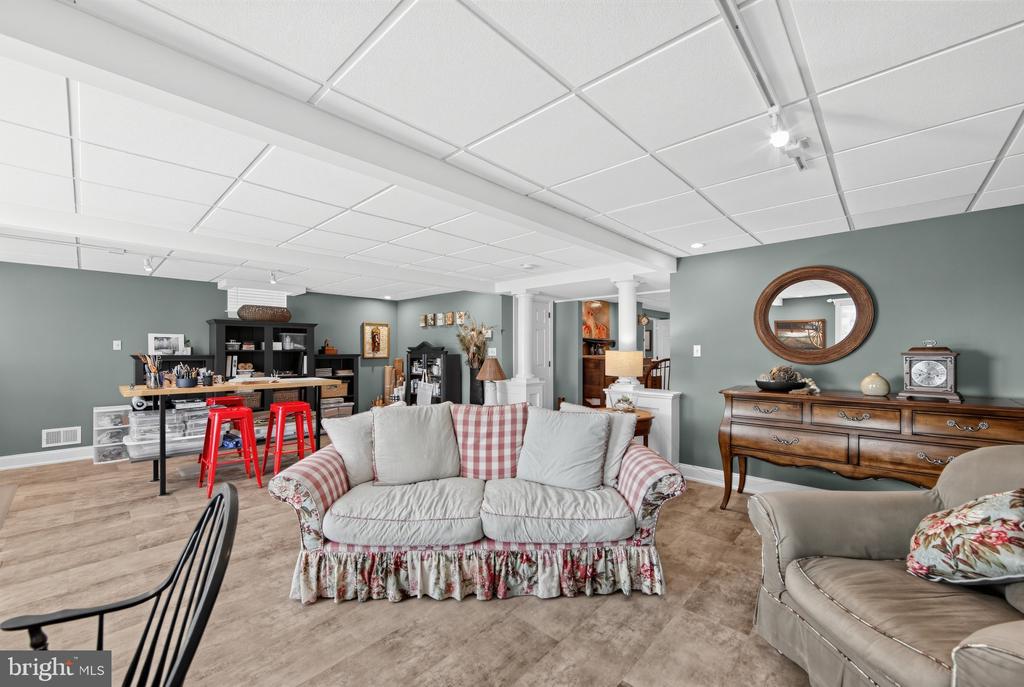 309 SUNDANCE DRIVE