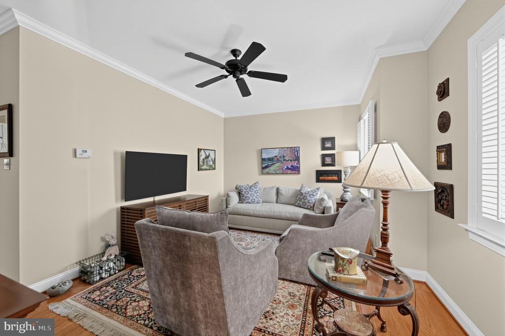 309 SUNDANCE DRIVE