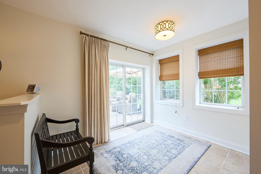 48 LILY POND LANE