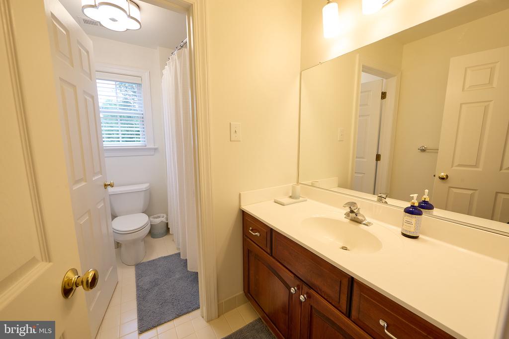 48 LILY POND LANE