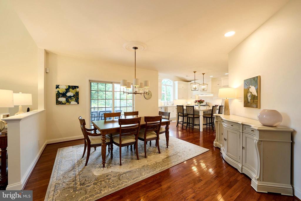 48 LILY POND LANE