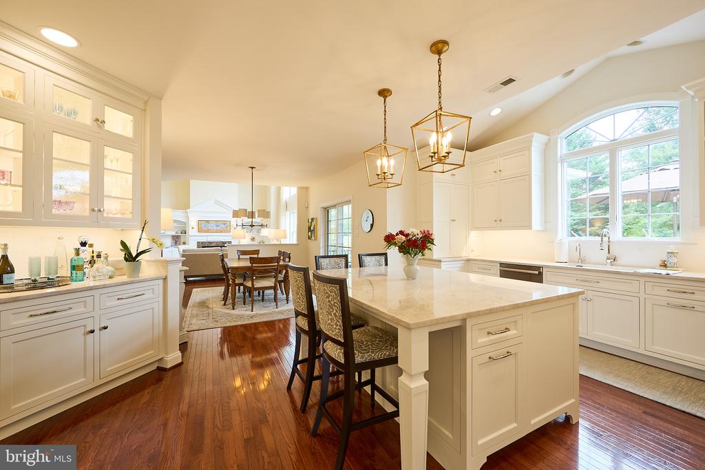 48 LILY POND LANE
