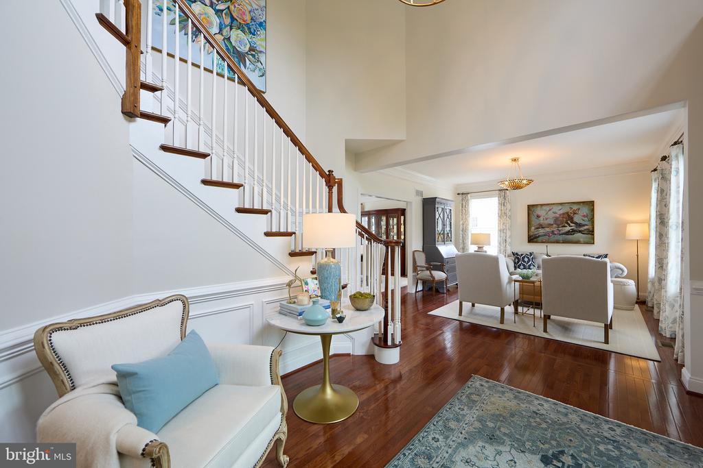 48 LILY POND LANE