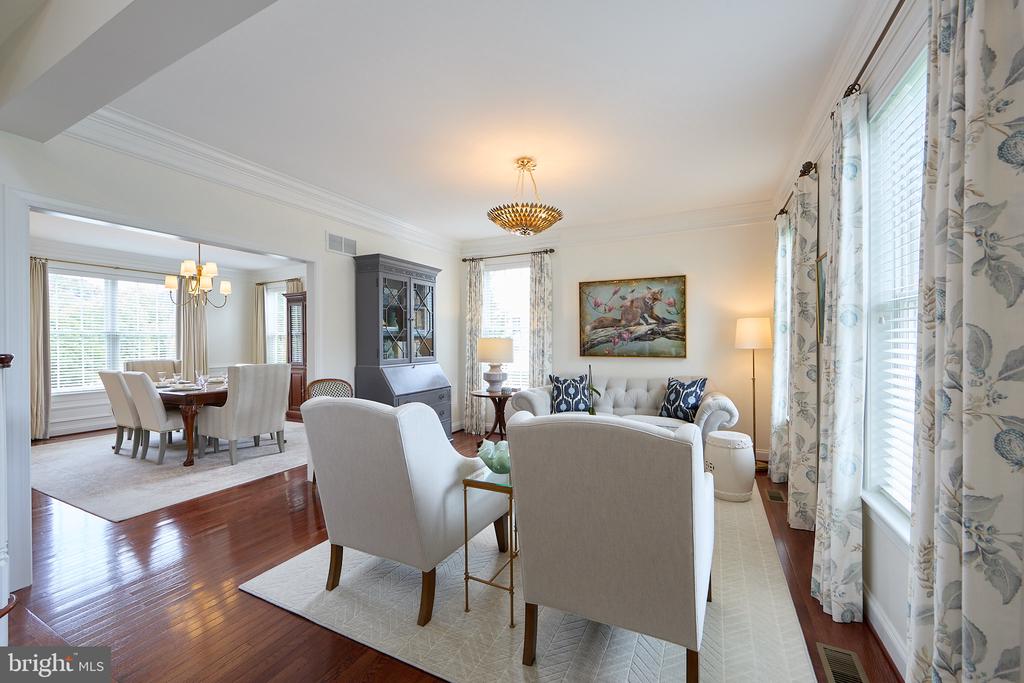 48 LILY POND LANE